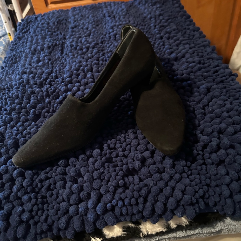 Acquatalia kitten heel bootie, black suede .